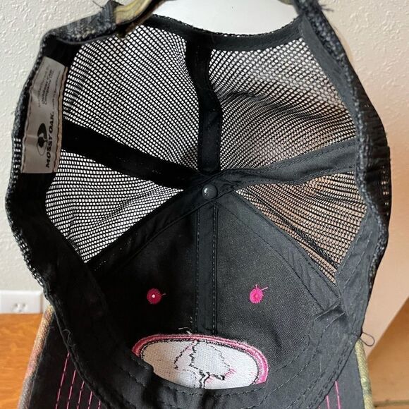 Mossy Oak Camo and Hot Pink Cap EUC - Picture 7 of 8